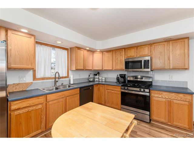 9010 W 11th Ave, Lakewood, CO 80215