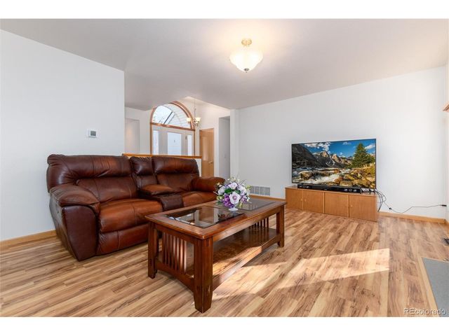 9010 W 11th Ave, Lakewood, CO 80215