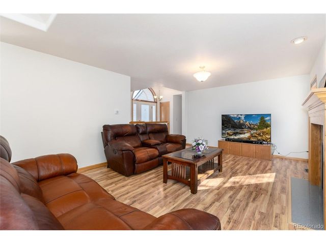 9010 W 11th Ave, Lakewood, CO 80215