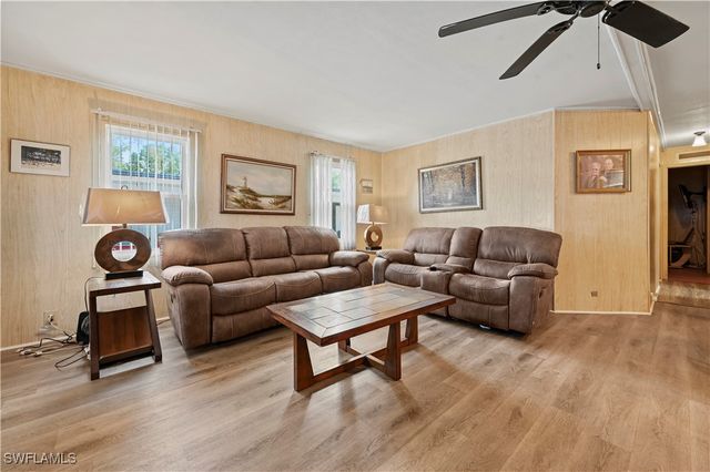 653 Future DR, North Fort Myers, FL 33917