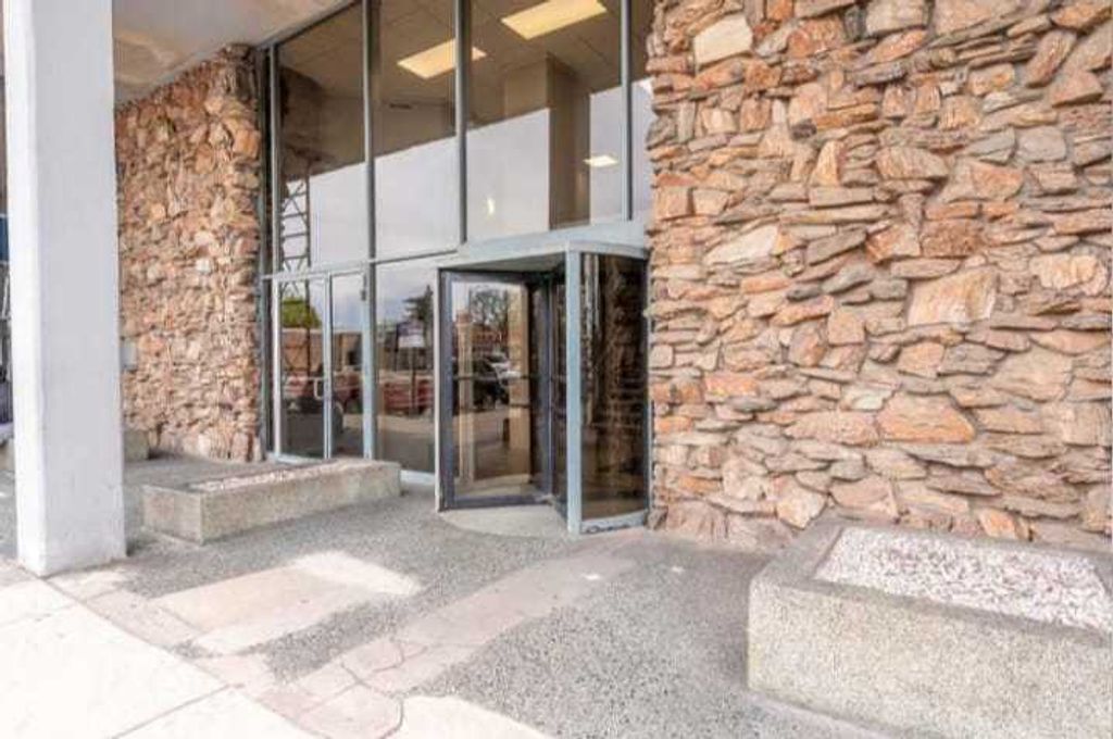 7234 W North Avenue 1005, Elmwood Park, IL 60707