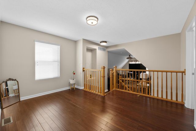 6777 Bigerton Bend, Canal Winchester, OH 43110