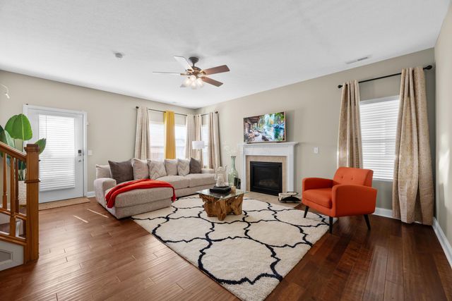 6777 Bigerton Bend, Canal Winchester, OH 43110