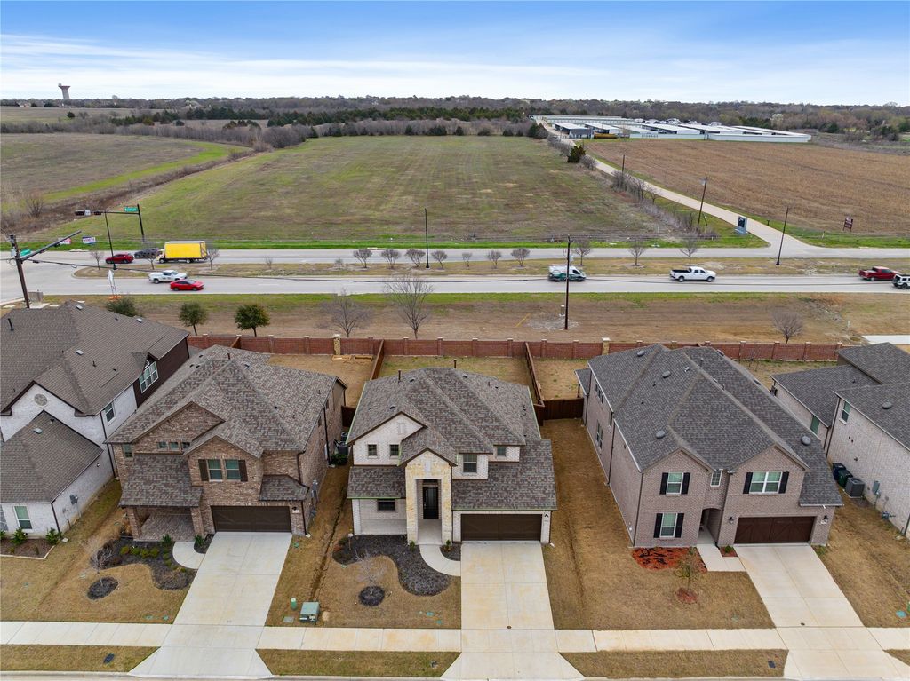 3822 Windmill Court, Celina, TX 75009