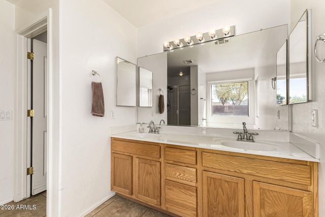 43343 W CHISHOLM Drive, Maricopa, AZ 85138