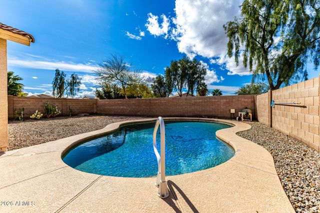 43343 W CHISHOLM Drive, Maricopa, AZ 85138
