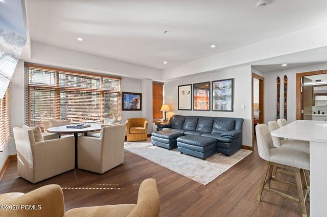 3720 N Sundial Court C110, Park City, UT 84098