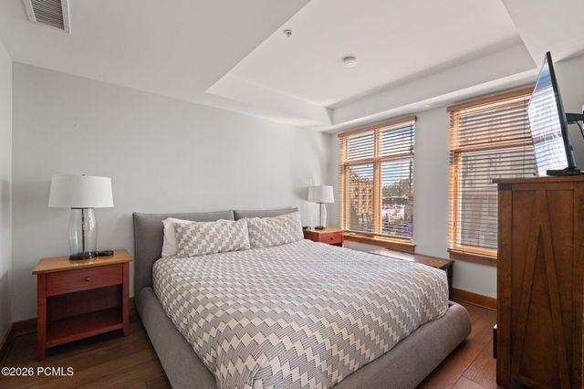 3720 N Sundial Court C110, Park City, UT 84098