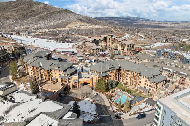 3720 N Sundial Court C110, Park City, UT 84098