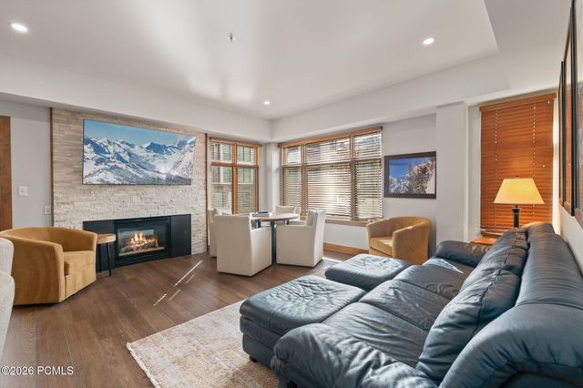 3720 N Sundial Court C110, Park City, UT 84098