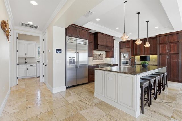 2484 BAYWOOD DRIVE W, Dunedin, FL 34698