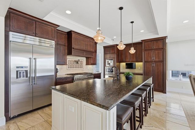 2484 BAYWOOD DRIVE W, Dunedin, FL 34698