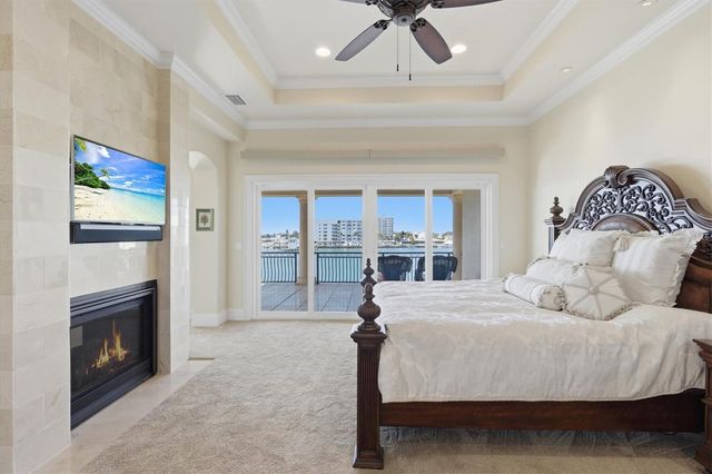 2484 BAYWOOD DRIVE W, Dunedin, FL 34698