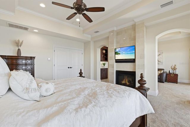 2484 BAYWOOD DRIVE W, Dunedin, FL 34698