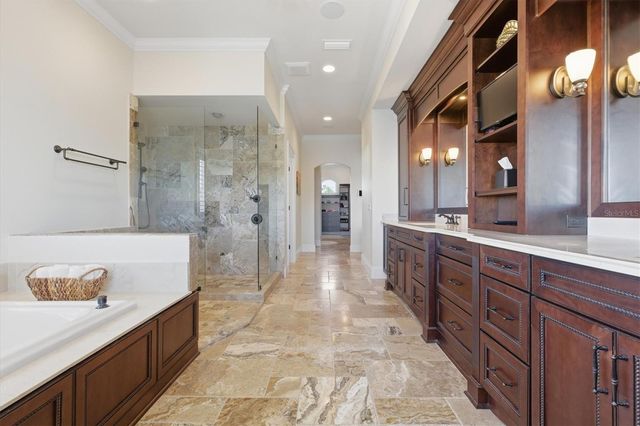 2484 BAYWOOD DRIVE W, Dunedin, FL 34698