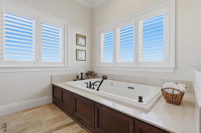 2484 BAYWOOD DRIVE W, Dunedin, FL 34698