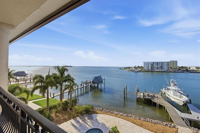 2484 BAYWOOD DRIVE W, Dunedin, FL 34698