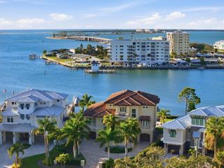 2484 BAYWOOD DRIVE W, Dunedin, FL 34698