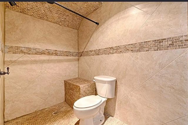 2601 Country Place, Carrollton, TX 75006