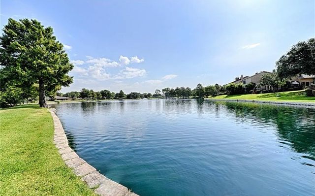 2601 Country Place, Carrollton, TX 75006