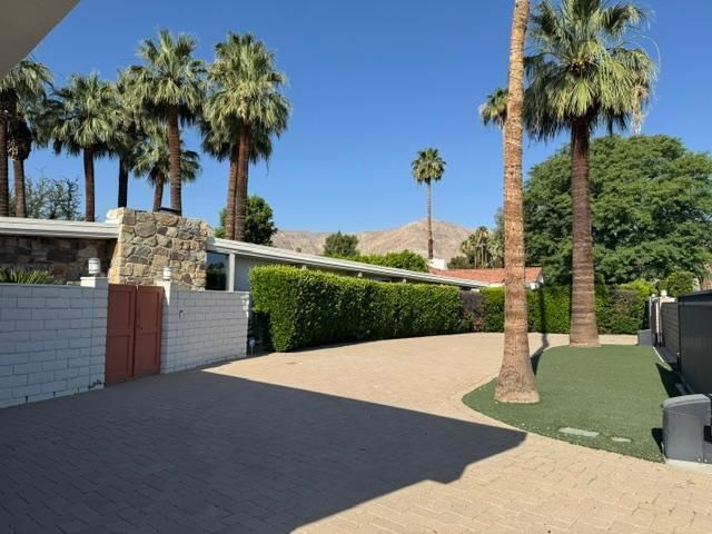 71279 Country Club Drive, Rancho Mirage, CA 92270