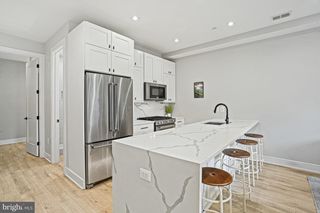 725 EUCLID ST NW #1, Washington, DC 20001