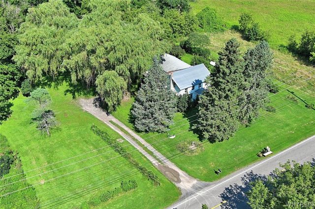 6054 Crosby Road, Lockport Town, NY 14094