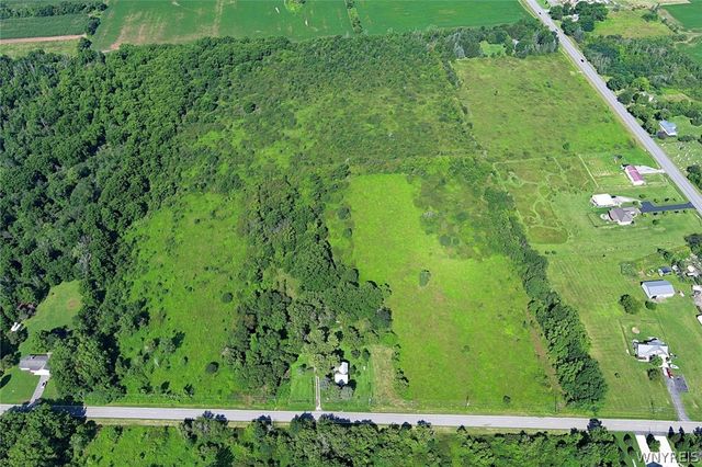 6054 Crosby Road, Lockport Town, NY 14094