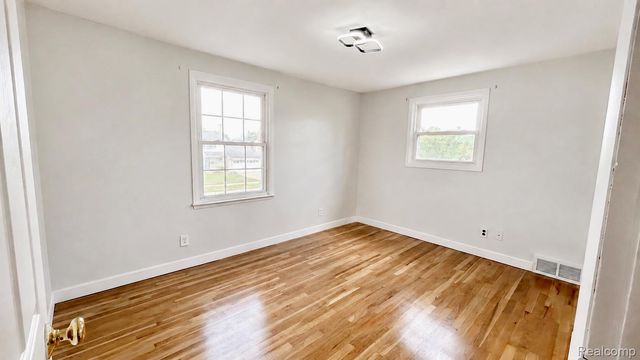 4728 Stilwell Drive, Warren, MI 48092