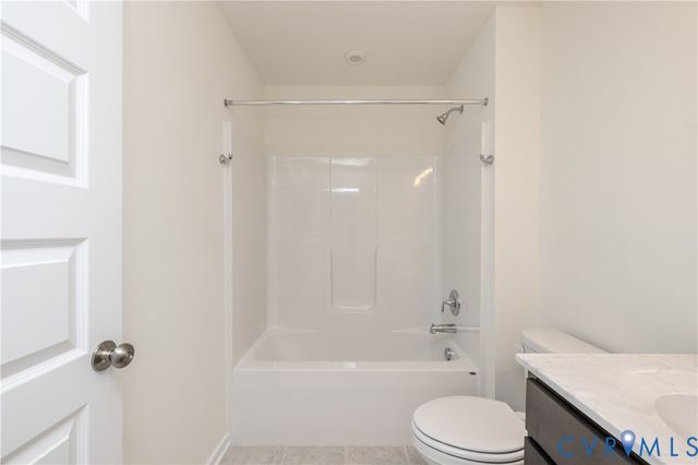 18365 Palisades Ct, Moseley, VA 23120