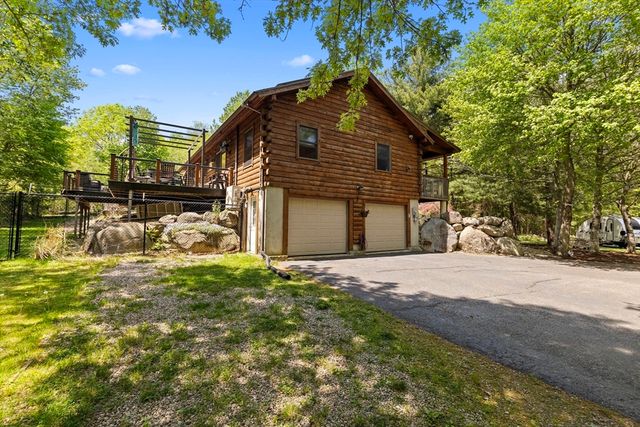 3210 Millers Ln, Dighton, MA 02715