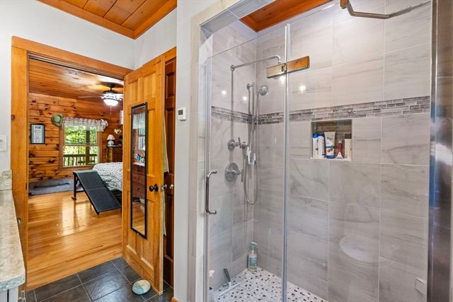 3210 Millers Ln, Dighton, MA 02715