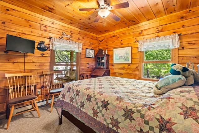 3210 Millers Ln, Dighton, MA 02715