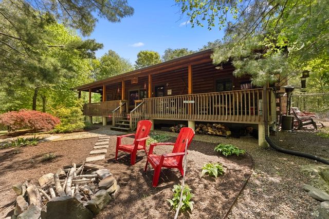 3210 Millers Ln, Dighton, MA 02715