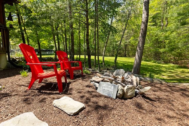 3210 Millers Ln, Dighton, MA 02715