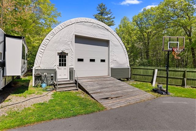 3210 Millers Ln, Dighton, MA 02715
