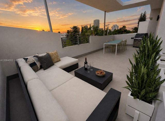 928 Pennsylvania Avenue 1, Miami Beach, FL 33139