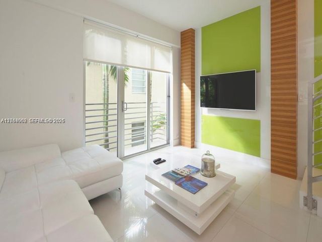 928 Pennsylvania Avenue 1, Miami Beach, FL 33139