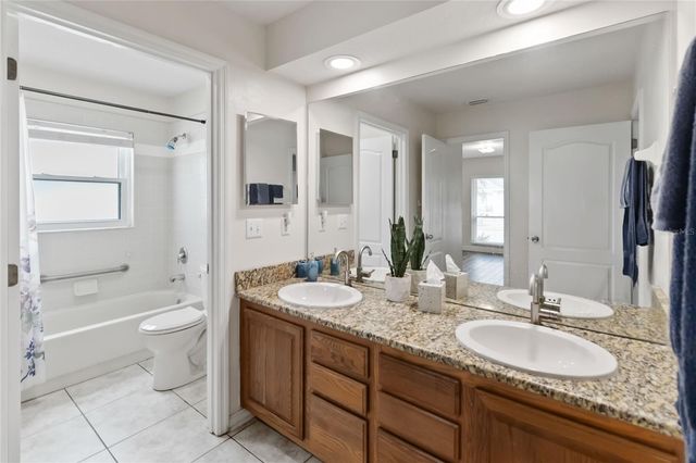 2706 AUTUMN GREEN DRIVE, Orlando, FL 32822