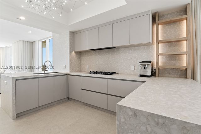 17875 Collins Ave 3906, Sunny Isles Beach, FL 33160