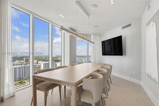 17875 Collins Ave 3906, Sunny Isles Beach, FL 33160