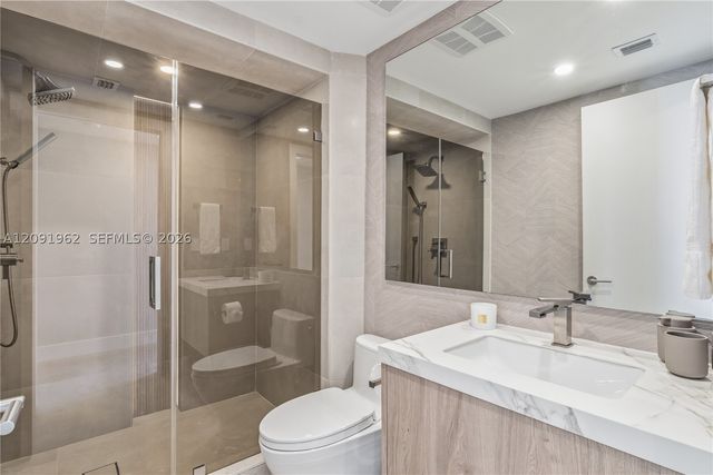 17875 Collins Ave 3906, Sunny Isles Beach, FL 33160