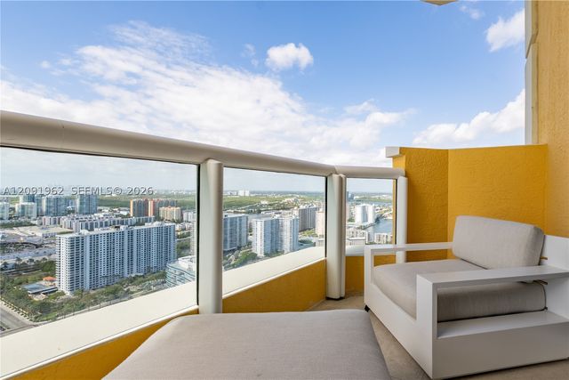 17875 Collins Ave 3906, Sunny Isles Beach, FL 33160