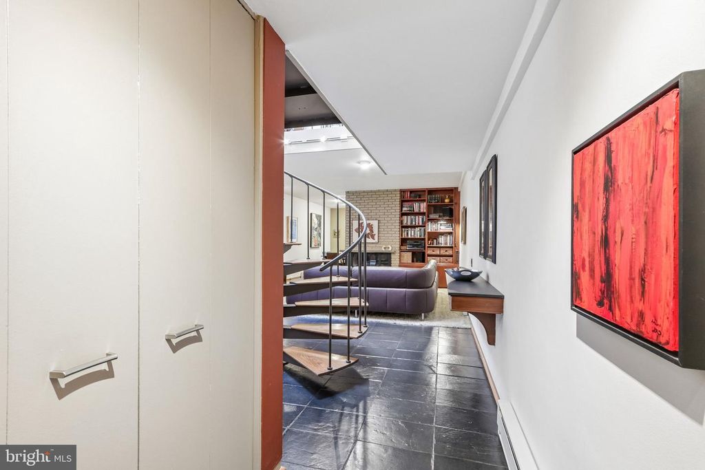 2014 LOMBARD ST, PHILADELPHIA, PA 19146 — photo 4
