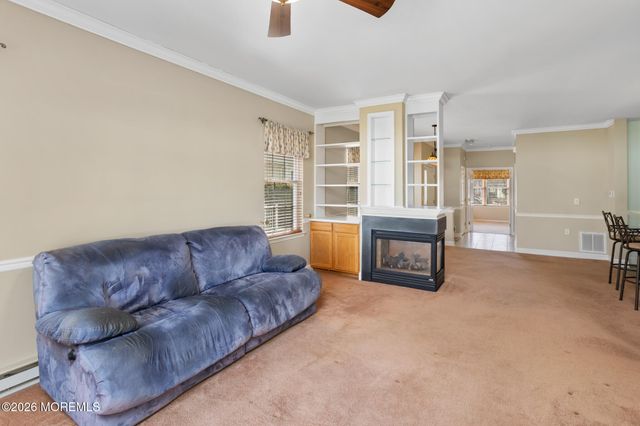 119 Burholme Drive, Hamilton, NJ 08691