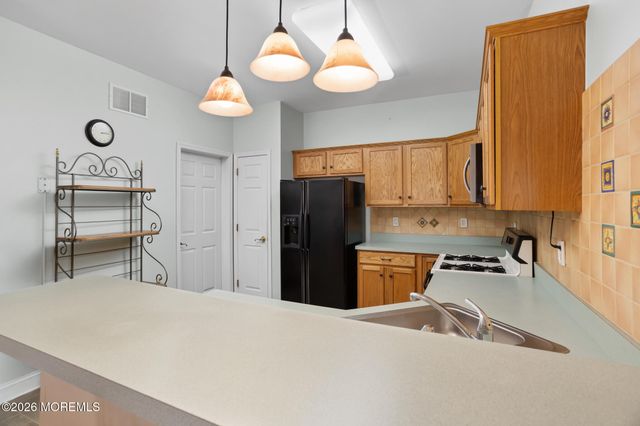 119 Burholme Drive, Hamilton, NJ 08691