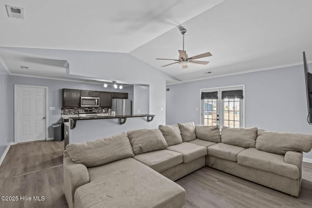 139 Charlton Road, Hubert, NC 28539