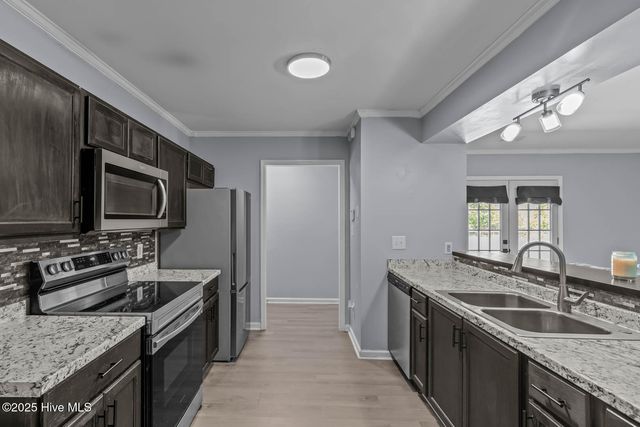 139 Charlton Road, Hubert, NC 28539