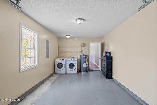 139 Charlton Road, Hubert, NC 28539