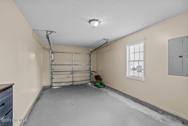 139 Charlton Road, Hubert, NC 28539